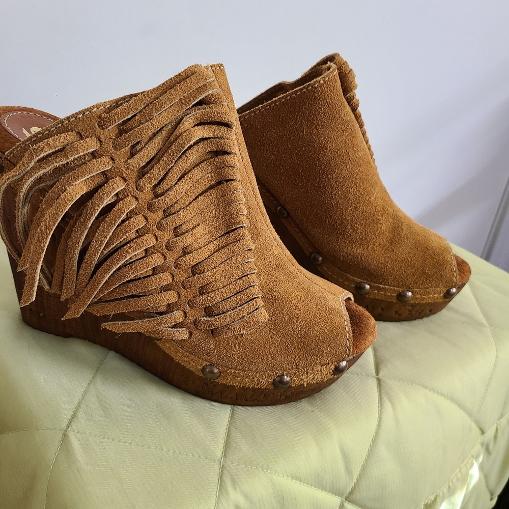 Sbicca Vintage Collection Wedge Fringed Mules Clogs - Picture 8 of 10